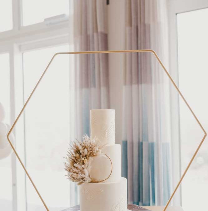Our Collections - Cake Stands - Emily Rose Events Hire