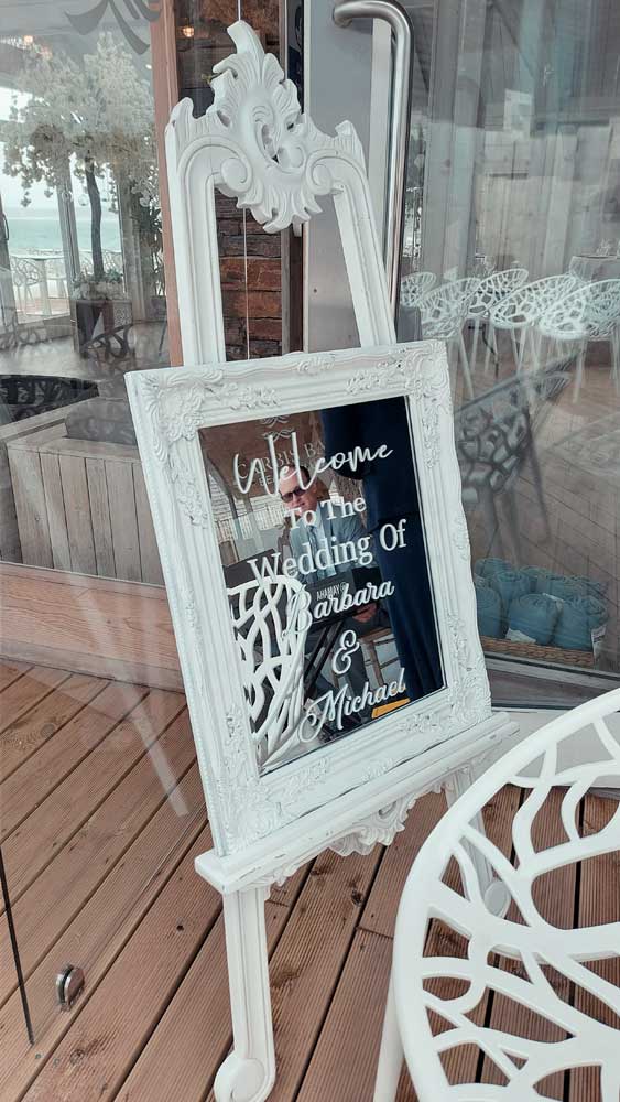 Our Collections - Mirrors and Easels - Emily Rose Events Hire