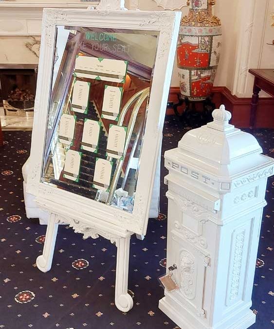 Our Collections - Mirrors and Easels - Emily Rose Events Hire